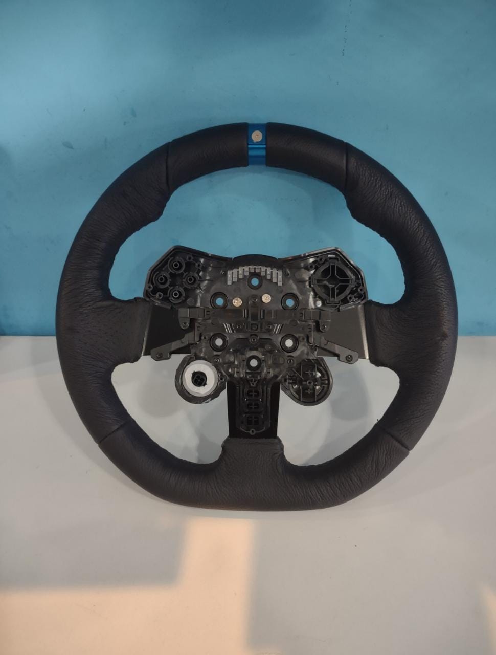 Simulador de volante Logitech G923 (xbox)