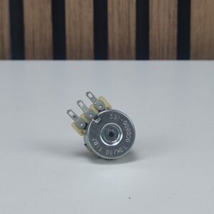 1 Potenciômetro pedal Logitech