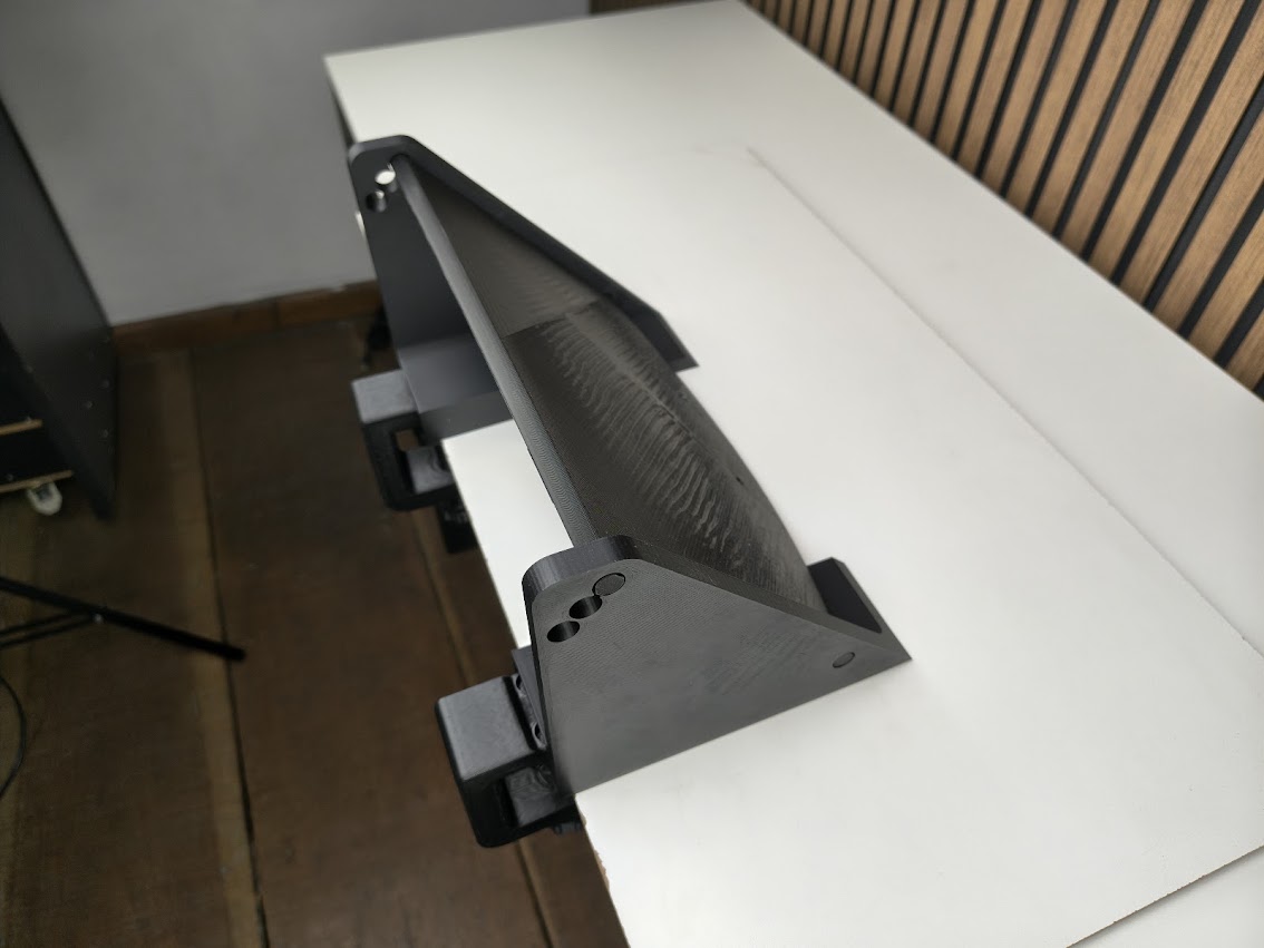 Suporte invertido para volantes Logitech - Imagem 3
